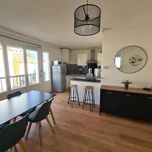 Apartment T2 Renove Avec Parking Gratuit Sur Place Valence (Drome)